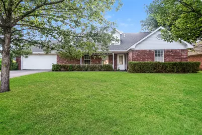 2127 N Village Drive, Bonham, TX 75418 - Photo 1