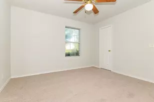 2127 N Village Dr, Bonham, TX 75418 - Photo 17