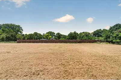 1306 Ranch Road, Grand Prairie, TX 75052 - Photo 7