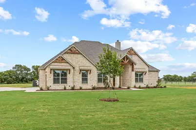 147 Cr 207, Valley View, TX 76272 - Photo 3