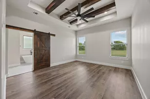 147 Cr 207, Valley View, TX 76272 - Photo 13