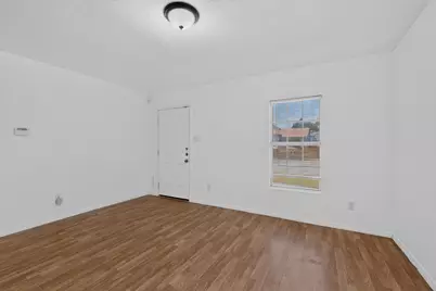 2538 Stovall Drive, Dallas, TX 75216 - Photo 9