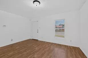 2538 Stovall Dr, Dallas, TX 75216 - Photo 9