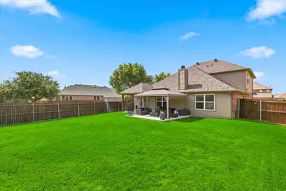 1100 Crest Breeze Drive, Fort Worth, TX 76052 - Photo 33