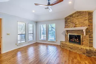 10126 Bridgegate Ct, Dallas, TX 75243 - Photo 15