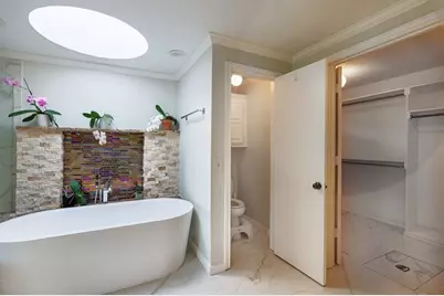 10126 Bridgegate Court, Dallas, TX 75243 - Photo 19