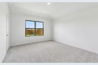 859 Hillcrest Boulevard, Princeton, TX 75407 - Photo 9