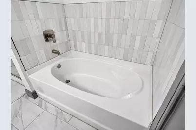 2700 Old Denton Road #2212, Carrollton, TX 75007 - Photo 5