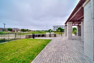 2700 Old Denton Rd, Carrollton, TX 75007 - Photo 13