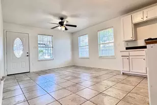 1912 Hurley Ave, Fort Worth, TX 76110 - Photo 15