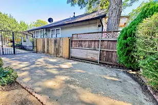1912 Hurley Ave, Fort Worth, TX 76110 - Photo 21