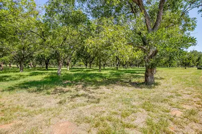 2525 Buckskin Drive, Granbury, TX 76049 - Photo 13