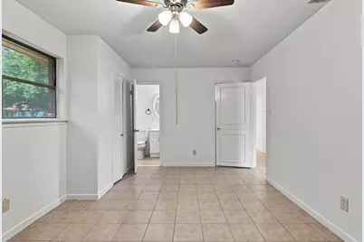 155 Chateau Drive, Fort Worth, TX 76134 - Photo 17
