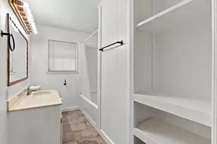 155 Chateau Dr, Fort Worth, TX 76134 - Photo 15