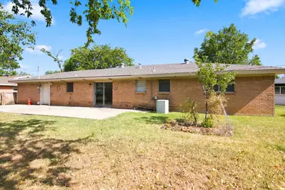 155 Chateau Drive, Fort Worth, TX 76134 - Photo 27