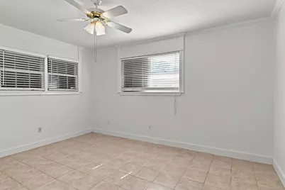 155 Chateau Drive, Fort Worth, TX 76134 - Photo 21