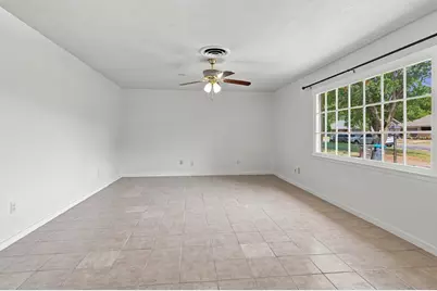 155 Chateau Drive, Fort Worth, TX 76134 - Photo 5