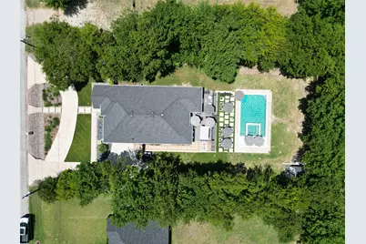 1635 Frederick Street, Lancaster, TX 75134 - Photo 3