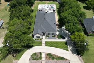 1635 Frederick St, Lancaster, TX 75134 - Photo 3