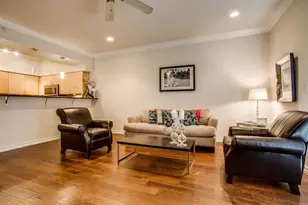 3102 Kings Rd, Dallas, TX 75219 - Photo 7