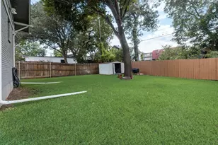 1124 Clara St, Fort Worth, TX 76110 - Photo 13