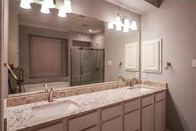 9130 Bottlebrush Lane, Irving, TX 75063 - Photo 23