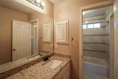 9130 Bottlebrush Lane, Irving, TX 75063 - Photo 31