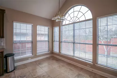 9130 Bottlebrush Lane, Irving, TX 75063 - Photo 11