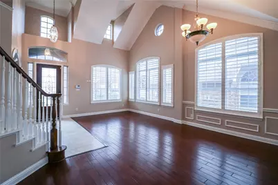9130 Bottlebrush Lane, Irving, TX 75063 - Photo 3