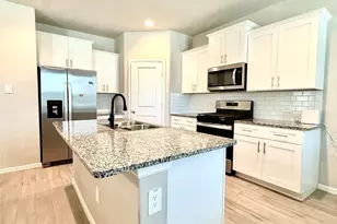 4705 Fellowship St, Haltom City, TX 76117 - Photo 5