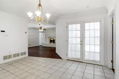 1812 Kynette Drive, Euless, TX 76040 - Photo 9