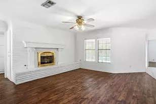 1812 Kynette Dr, Euless, TX 76040 - Photo 3