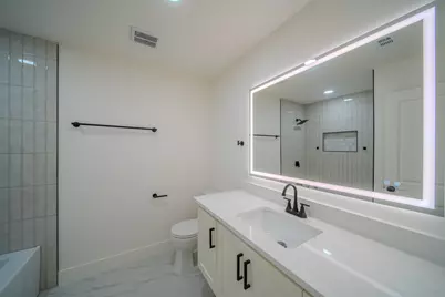532 Plainview Drive, Hurst, TX 76054 - Photo 15