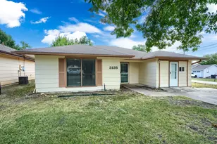 3135 Maple Ave, Greenville, TX 75402 - Photo 1