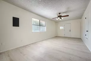 3135 Maple Ave, Greenville, TX 75402 - Photo 17