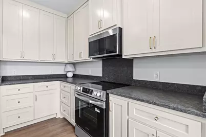2400 S 12th Street, Waco, TX 76706 - Photo 13