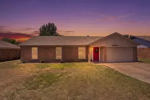 6206 Hott Springs Dr, Arlington, TX 76001 - Photo 1