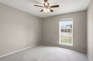 6206 Hott Springs Dr, Arlington, TX 76001 - Photo 15