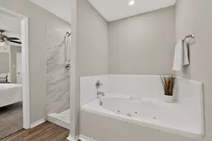 625 Spillway Dr, Little Elm, TX 75068 - Photo 21