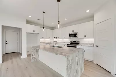 2326 Fairfax Drive, Irving, TX 75060 - Photo 9