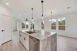 2326 Fairfax Dr, Irving, TX 75060 - Photo 11