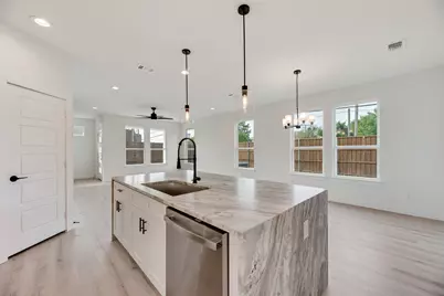 2326 Fairfax Drive, Irving, TX 75060 - Photo 11