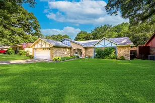 5903 Pleasant Wood Trail, Arlington, TX 76016 - Photo 1