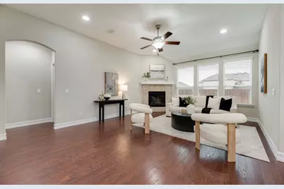 2913 Barnsley Drive, McKinney, TX 75071 - Photo 3