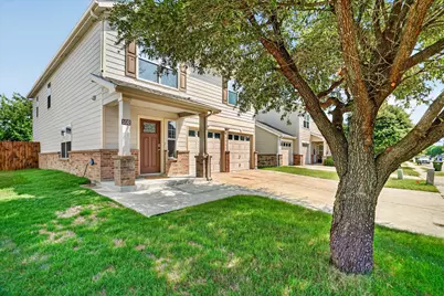 102 Hancock Street, Venus, TX 76084 - Photo 3