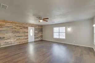 157 Harbor Dr, Gun Barrel City, TX 75156 - Photo 3