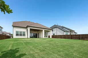 1212 Heritage W Ct, Flower Mound, TX 75028 - Photo 33