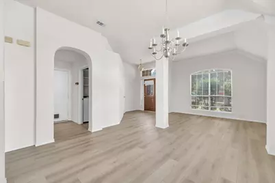 4801 Summer Oaks Lane, Fort Worth, TX 76123 - Photo 5