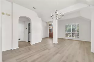 4801 Summer Oaks Ln, Fort Worth, TX 76123 - Photo 5