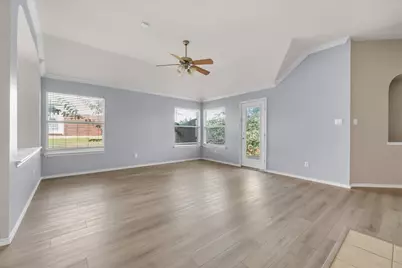 4801 Summer Oaks Lane, Fort Worth, TX 76123 - Photo 9